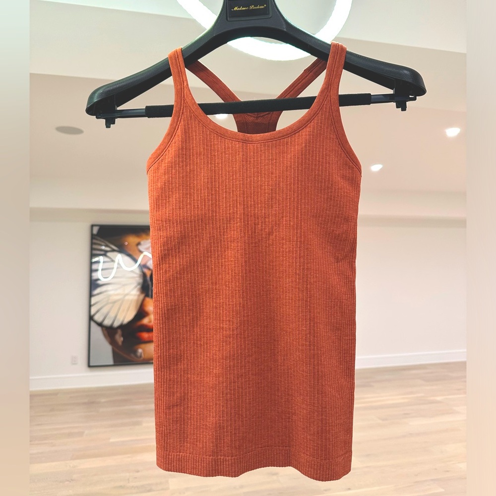 Lululemon Ebb to street tank top